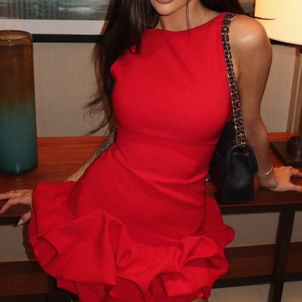 Red Women's Sexy Pleated Mini Dress - Picture 2 of 3